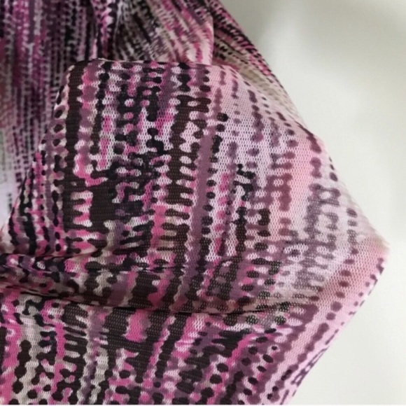 Abstract print overlay top {B15} - Picture 4 of 5